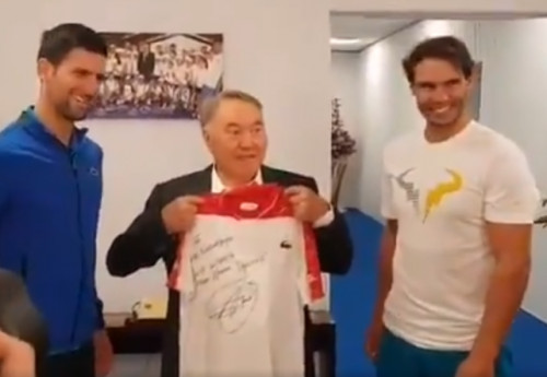 Фотография к новости: Назарбаев встретился с Надалем и Джоковичем перед матчем