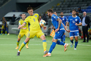 Фотография к новости: Сборная Казахстана по футболу опустилась в рейтинге ФИФА на 5 позиций