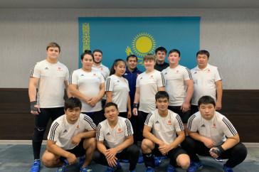 Фотография к новости: Казахстанские тяжелоатлеты завоевали первое "золото" на чемпионате Азии