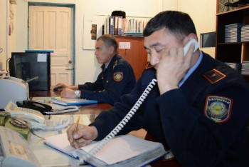 Фотография к новости: Нашли пропавшую девочку за два часа полицейские в Туркестанской области