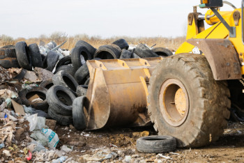 Фотография к новости: За стихийными свалками в Акмолинской области следят из космоса