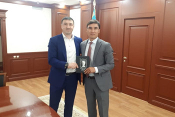 Фотография к новости: Сапиев встретился с обидчиком Головкина