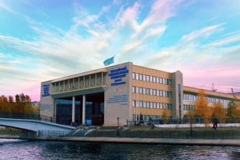 Фотография к новости: Вице-министр образования прокомментировала обвал потолка в ЕНУ