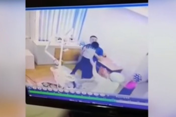 Фотография к новости: "Бывает вспыльчивым и резким": в облздраве рассказали об обидевшем ребенка стоматологе