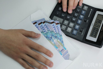 Фотография к новости: Зарплаты казахстанцев в регионах не дотягивают до среднереспубликанского уровня