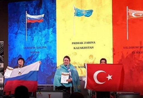 Фотография к новости: Спортсменка из ВКО стала чемпионкой мира по армрестлингу