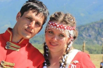 Фотография к новости: Авторы скандальной скульптуры Маншук Маметовой в Семее извинились перед казахстанцами