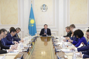 Фотография к новости: Вопросы продовольственной безопасности Казахстана обсудил Экспертный совет при Совбезе 