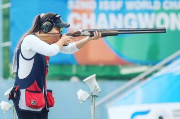 Фотография к новости: Сарсенкуль Рысбекова завоевала олимпийскую лицензию по стендовой стрельбе