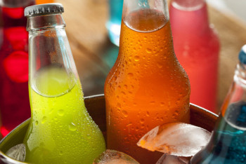 Фотография к новости: Опасную газировку с большим содержанием Е211 выявили в магазинах Нур-Султана