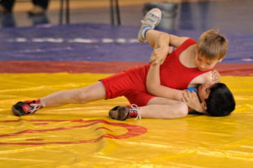 Фотография к новости: Первенство по борьбе среди подростков состоялось в Алматы