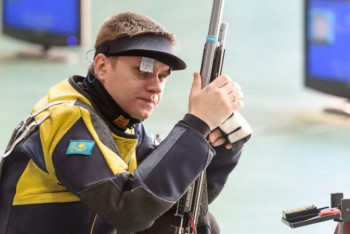 Фотография к новости: Казахстанский стрелок на чемпионате Азии завоевал олимпийскую лицензию