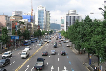 Фотография к новости: Въехавший в грузовик в Корее казахстанец рассказал подробности инцидента