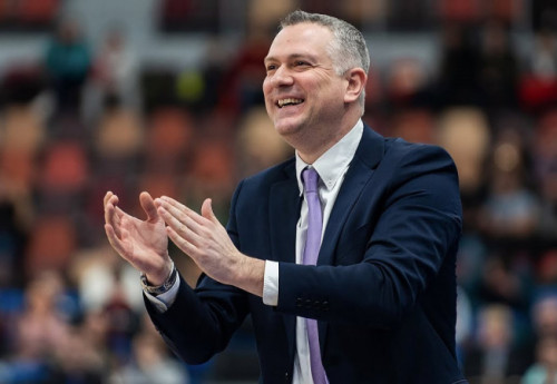 Фотография к новости: Македонский специалист стал главным тренером баскетбольной сборной РК