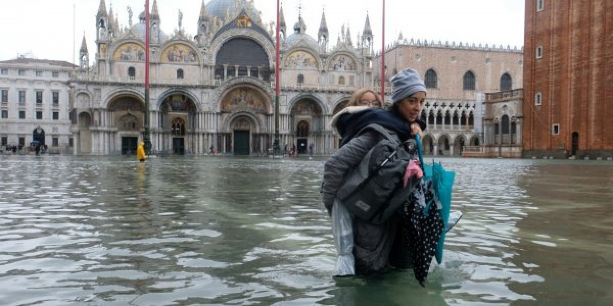  REUTERS/Manuel Silvestri