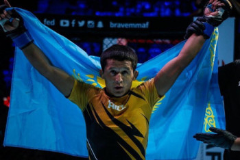 Фотография к новости: Багдат Жубаныш стал двукратным чемпионом мира по ММА