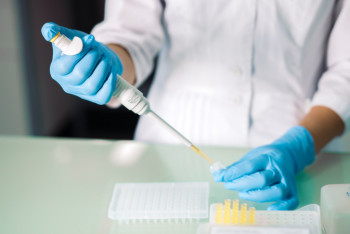 Фотография к новости: Неизвестный вирус нашли ученые в организме человека