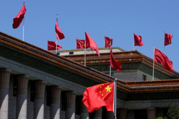 Фотография к новости: Госсовет Китая сменил главу полиции Гонконга