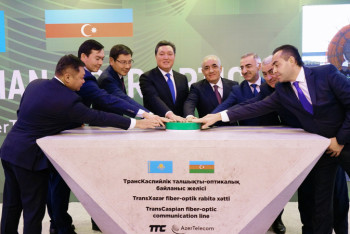 Фотография к новости: Дан старт строительству волоконно-оптической линии связи по дну Каспийского моря