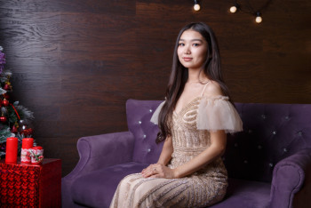 Фотография к новости: "Так же езжу на автобусе в толкучке" -  завоевавшая титул Miss Virtual World 2019 казахстанка рассказала о жизни после победы на конкурсе 