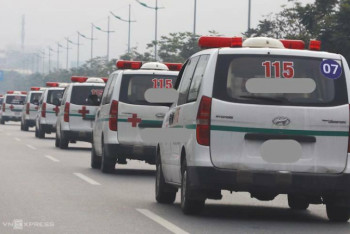 Фотография к новости: Дело о фуре с 39 телами: тела 16 погибших в Великобритании вьетнамцев отправлены на родину