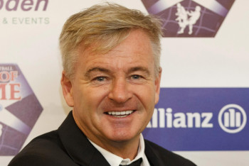 Фотография к новости: “На данный момент они не выглядят командой” - шотландский эксперт считает, что МЮ не выиграет у "Астаны"