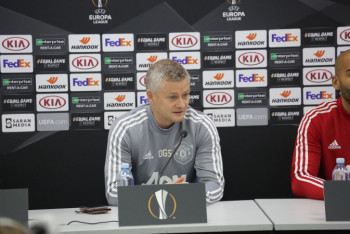 Фотография к новости: Главный тренер МЮ ответил на претензию о дорогих билетах на матч с "Астаной"