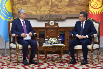 Фотография к новости: Токаев и Жээнбеков провели переговоры в узком составе в Бишкеке