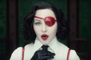 Фотография к новости: Мадонна отменила концерты из-за невыносимых болей