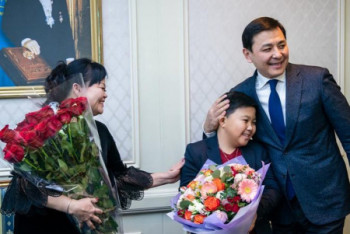 Фотография к новости: Алтай Кульгинов встретился с Ержаном Максимом