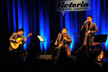 Фотография к новости: Группа "Ұлы дала" устроила концерт казахского этно-фолька в норвежском Осло 