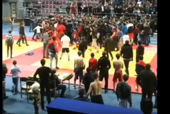 Фотография к новости: Массовой дракой закончился турнир по самбо в Ингушетии