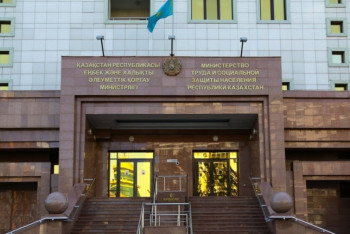 Фотография к новости: Что вошло в гарантированный соцпакет для детей из малообеспеченных семей