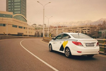 Фотография к новости: Таксистам разрешат ездить по автобусным полосам в Алматы