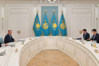 Фотография к новости: Токаев принял главу "Лукойла" Алекперова