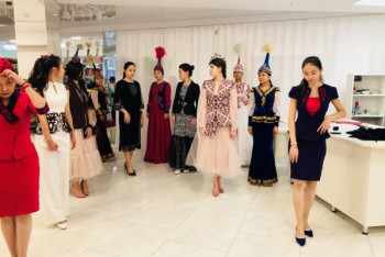 Фотография к новости: "Fashion Week". Показ национальной одежды прошёл в Кокшетау