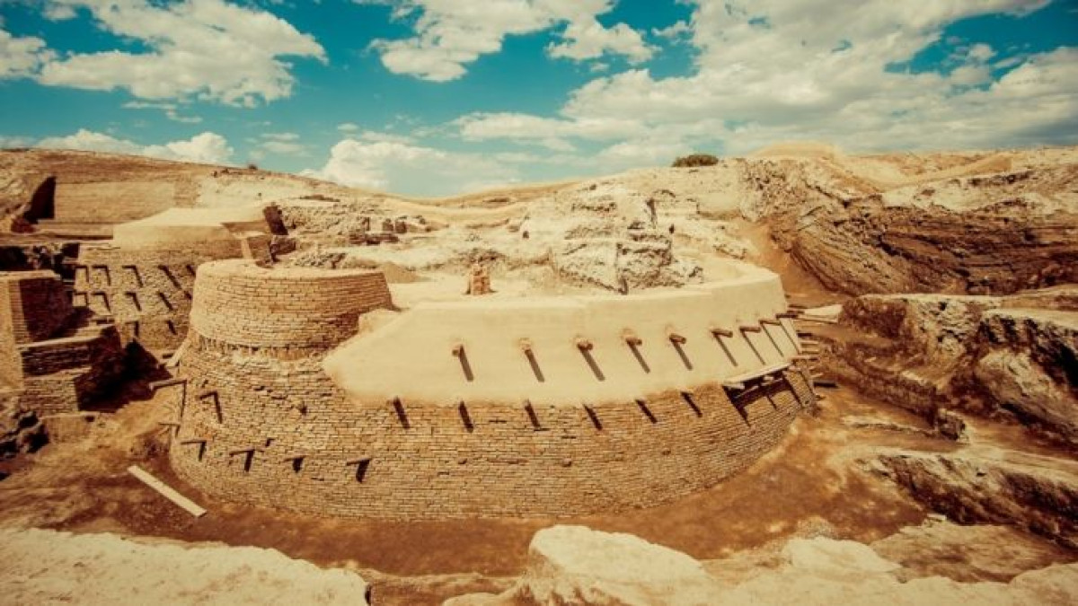  открытых источников