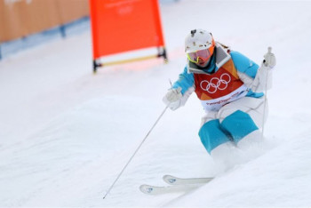 Фотография к новости: Юлия Галышева завоевала серебро на этапе кубка мира по фристайл-могулу