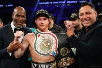 Фотография к новости: "Канело" объяснил решение отказаться от титула WBO