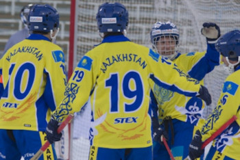 Фотография к новости: Команда Казахстана по хоккею с мячом примет участие в молодежном первенстве мира