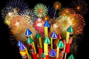 Фотография к новости: Как правильно использовать пиротехнику, рассказали в ДЧС Нур-Султана