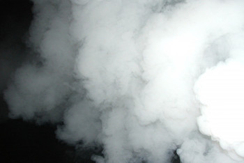 Фотография к новости: Школьник предложил "ослеплять" дымом домушников в Павлодаре