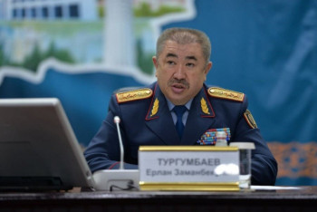 Фотография к новости: Тургумбаев назвал еще одну возможную причину крушения самолета Bek Air