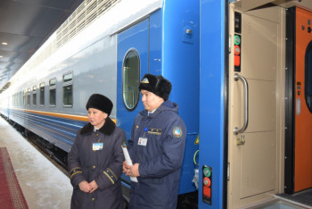 Фотография к новости: Новые казахстанские вагоны отправились в путь из Нур-Султана