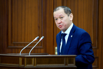 Фотография к новости: "Сингапурская модель накопительной системы не подходит Казахстану" - глава Минтруда