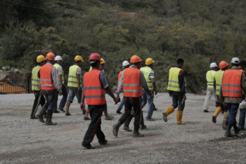 Фотография к новости: За полгода 507 иностранных рабочих выдворили из Казахстана