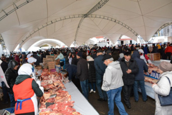 Фотография к новости: Как будут сдерживаться цены на продукты, рассказал аким Нур-Султана