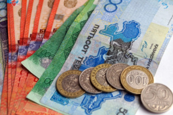 Фотография к новости: Порядка миллиона тенге штрафа заплатит чиновник из Экибастуза за взятку