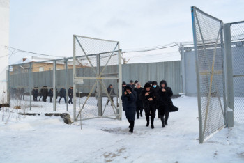 Фотография к новости: Госслужащие навестили в колонии своих бывших коллег в Петропавловске