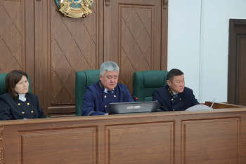 Фотография к новости: Пожилую женщину убили после ее замечания о грязном подъезде в Карагандинской области